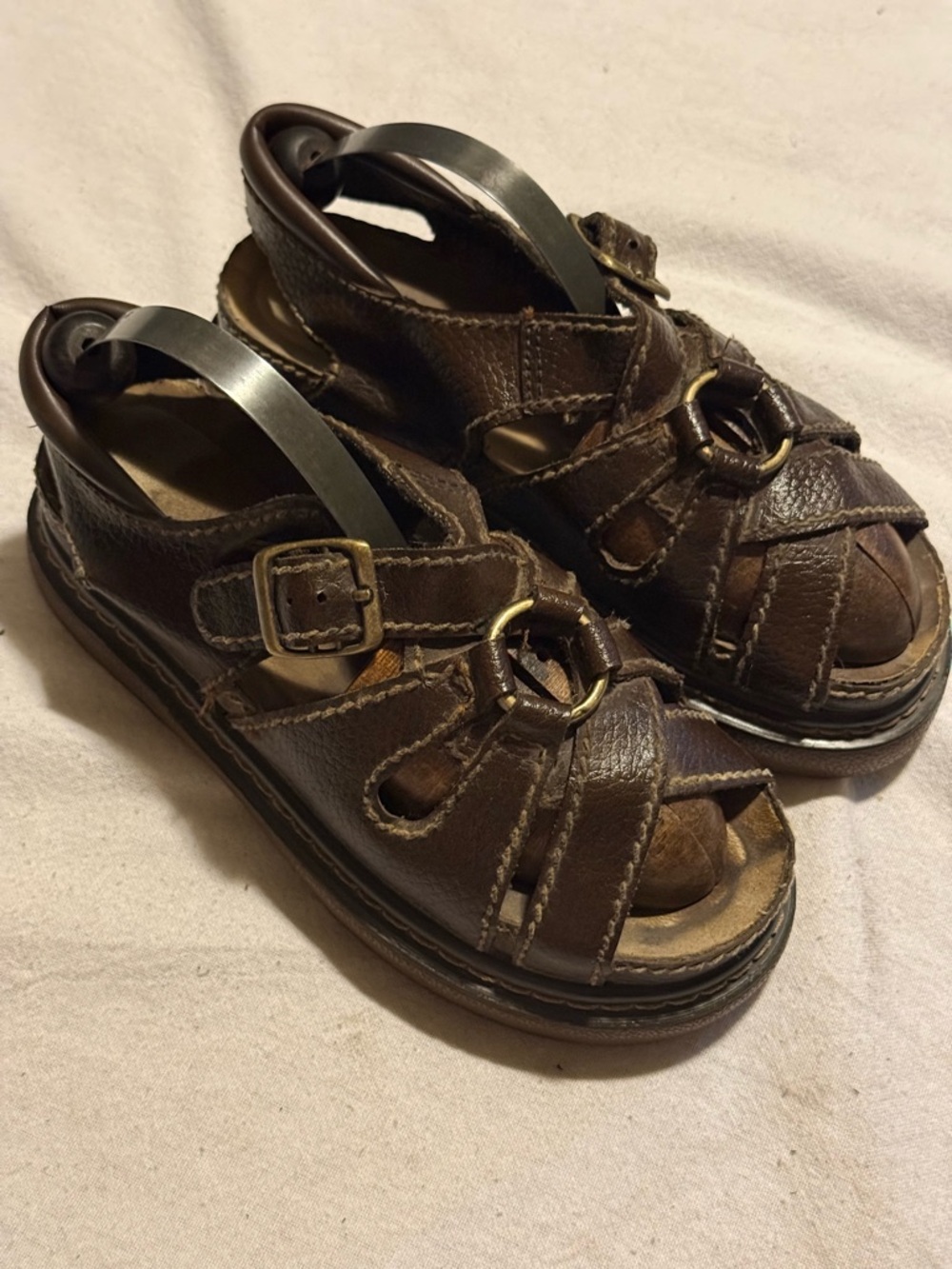 LOWER EAST SIDE Brown Leather Kids Fisherman Sandals with Buckle